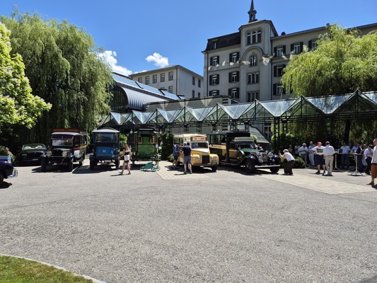 Bild: Rolls-Royce Phantom II (1931) – am ersten Hotelbustreffen in Interlaken