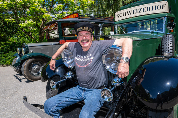 Bild: Rolls-Royce Phantom II (1931) – am ersten Hotelbustreffen in Interlaken