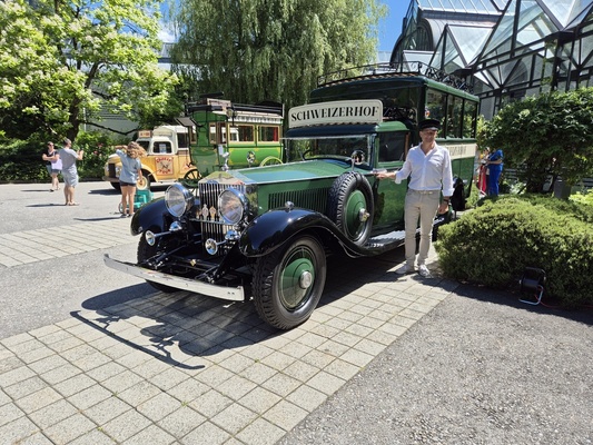 Bild: Rolls-Royce Phantom II (1931) – am ersten Hotelbustreffen in Interlaken