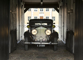 Rolls-Royce Phantom II Continental Owen Sedanca Coupe (1933) - als Lot 27 an der Bonhams Versteigerung der Frederiksen-Sammlung in Dänemark am 26. September 2015