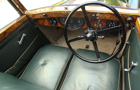 Rolls-Royce Phantom II Continental Three-Position Sedanca Coupe (1933) - angeboten an der Versteigerung von Gooding & Company in Pebble Beach am 17./18. August 2013