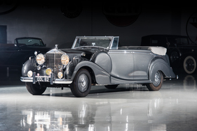 Rolls-Royce Phantom III All-Weather Tourer by H.J. Mulliner (1938) - als Lot 140 an der RM/Sotheby's Amelia Island Versteigerung 2017 angeboten