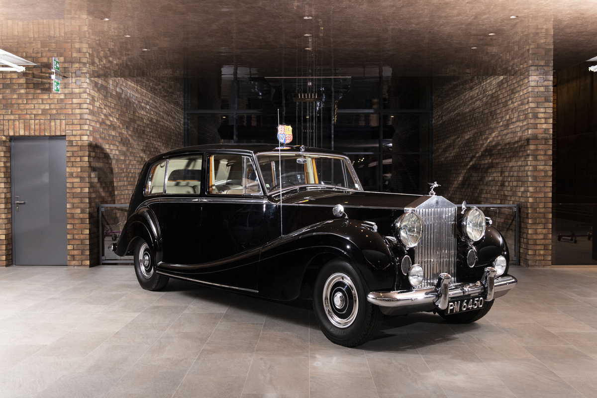 Rolls-Royce Phantom IV Limousine 'Princess Margaret' by H.J. Mulliner (1954) - als Lot 110 an der RM/Sotheby's "Passion for Elegance" Versteigerung am 19. Juni 2021