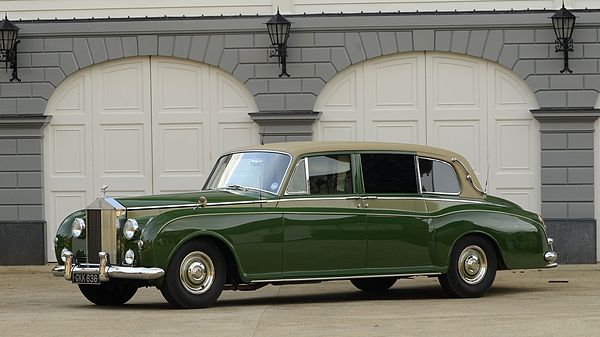 Bild Rolls-Royce Phantom V Limousine (1962) - wunderschöne Limousine - an der Bonhams Versteigerung im RF Museum in Hendon am 29. April 2013