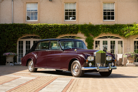 Rolls-Royce Phantom V Touring Limousine by James Young (1967) - als Lot 354 an der RM/Sotheby’s London Versteigerung 2024