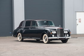 Rolls-Royce Phantom VI Limousine (1969) - als Lot 262 angeboten an der Bonhams Les Grandes Marques du Monde au Grand Palais Paris Versteigerung am 3. Februar 2022