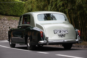 Rolls-Royce Phantom VI Pullman Limousine H.J. Mulliner/Park Ward (1971) - am Concorso d'Eleganza Villa d'Este 2015 in der Klasse C 'Phantom Story' (1971)