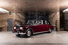 Rolls-Royce Phantom VI Special Limousine by Mulliner Park Ward (1990) - als Lot 121 an der RM/Sotheby's "Passion for Elegance" Versteigerung am 19. Juni 2021
