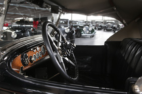 Rolls-Royce Phantom l (1927) - Teil der Sonderausstellung 2012/2013 "Luxus und Sport - Rolls-Royce und Bentley" im Pantheon in Muttenz bei Basel