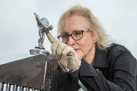 Rolls-Royce Silver Cloud I (1956) - Emily und Heike