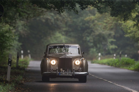 Rolls-Royce Silver Cloud I (1956) - Heike nähert sichim Rolls