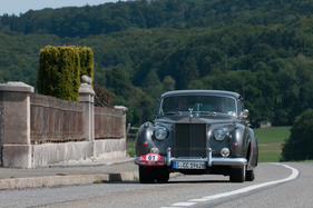 Rolls-Royce Silver Cloud II (1962) - am RAID Suisse-Paris 2015 (1962)