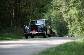 Rolls-Royce Silver Cloud II (1962) - in höchstem Komfort über französische Strassen fahrend - RAID Suisse-Paris 2012 (1962)