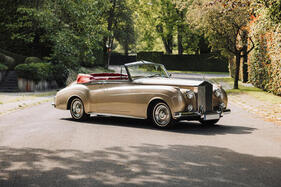 Rolls-Royce Silver Cloud II Drophead Coupé (1962) - angeboten als Lot 184 an der Bonhams Zoute Versteigerung am 8. Oktober 2023 (1962)