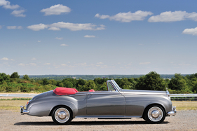Rolls-Royce Silver Cloud II Drophead Coupé Adaptation by H.J. Mulliner (1960) - als Lot 173 an der RM/Sotheby's Versteigerung in London am 7. September 2015
