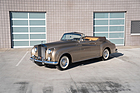 Rolls-Royce Silver Cloud II Drophead Coupe Adaptation by H.J. Mulliner (1962) - Lot 149 an der RM/Sotheby's Miami Versteigerung vom 1./2. März 2024