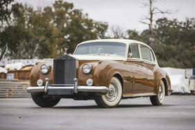 Rolls-Royce Silver Cloud II Long Wheelbase Saloon with Division (1960) - offered as lot 249 at the Bonhams Amelia Island sale on March 3, 2022