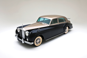 Rolls-Royce Silver Cloud II Saloon - James Young (1961) - als Lot 155 an der RM/Sotheby's Versteigerung in Monterey am 24./25. August 2018
