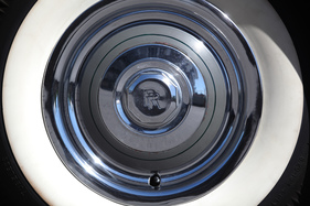 Rolls-Royce Silver Cloud III (1963) - RR-Symbol auch auf den Raddeckeln