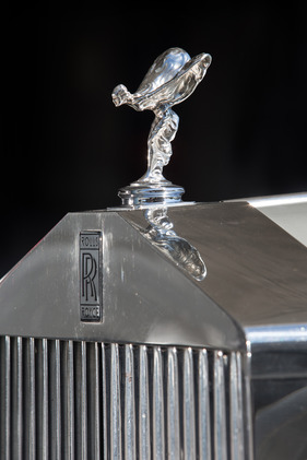 Rolls-Royce Silver Cloud III (1963) - die traditionelle Kühlerfigur von Rolls-Royde