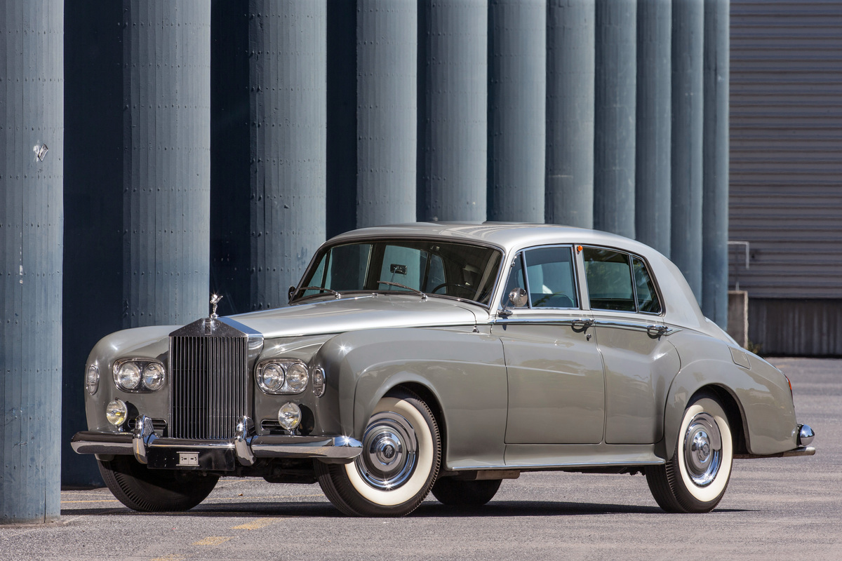 Rolls-Royce Silver Cloud III (1963) - optimale Raumausnutzung stand nicht unbedingt im Pflichtenheft