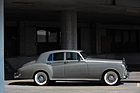 Rolls-Royce Silver Cloud III (1963) - relativ geringe Fensterfläche für die grosse Limousine