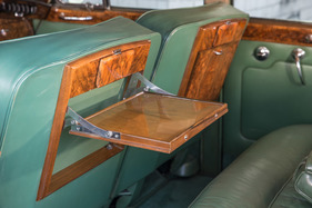 Rolls-Royce Silver Cloud III (1963) - schöne Klapptische