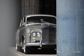 Rolls-Royce Silver Cloud III (1963) - wirkt aus jeder Perspektive majestätisch