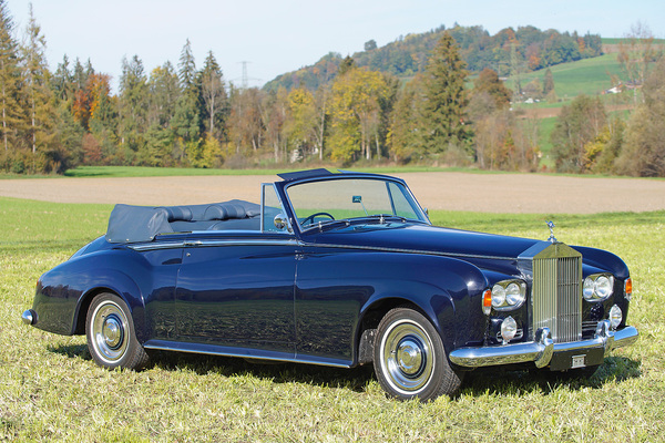Bild: Rolls-Royce Silver Cloud III Drophead Conversion (1963) - als Lot 136 an der Versteigerung der Oldtimer Galerie in Gstaad am 29. Dezember 2022