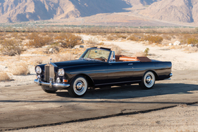 Rolls-Royce Silver Cloud III Drophead Coupe by Mulliner Park Ward (1965) - als Lot 174 an der RM/Sotheby's Arizona Versteigerung 2021