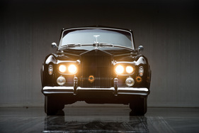 Rolls-Royce Silver Cloud III Drophead Coupe by Mulliner Park Ward (1965) - versteigert als Lot 157 an der RM Auction "Don Davis Collection" am 27. April 2013