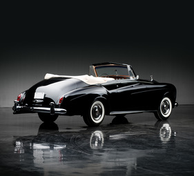 Rolls-Royce Silver Cloud III Drophead Coupe by Mulliner Park Ward (1965) - versteigert als Lot 157 an der RM Auction "Don Davis Collection" am 27. April 2013