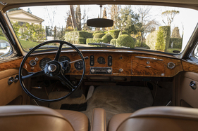 Rolls-Royce Silver Cloud III Flying Spur (1964) - Ein Auto für Selbstfahrer