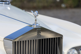 Rolls-Royce Silver Cloud III Flying Spur (1964) - Spirit of Ecstasy
