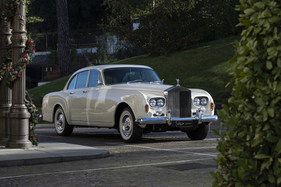 Rolls-Royce Silver Cloud III 'Flying Spur' Sports Saloon by H.J. Mulliner, Park Ward Limited (1964) - as lot 226 at the RM/Sotheby's Paris sale of February 2, 2022