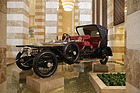 Artikelbild Der Maharadscha-Rolls-Royce in der Hotel-Lobby