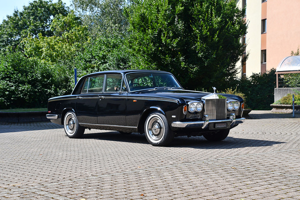 Rolls-Royce Silver Shadow (1969) - Lot 78 at the October auction of the Oldtimer Gallery on October 12, 2024