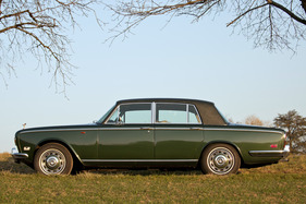 Rolls-Royce Silver Shadow (1974) - gradlinige und zeitlose Linienführung Rolls-Royce Silver Shadow (1974) - gradlinige und zeitlose Linienführung