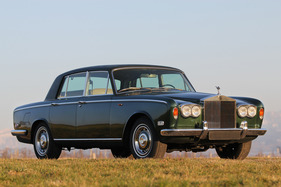 Rolls-Royce Silver Shadow (1974) - von 1965 bis 1980 gebaut, ohne wesentliche Veränderungen Rolls-Royce Silver Shadow (1974) - von 1965 bis 1980 gebaut, ohne wesentliche Veränderungen