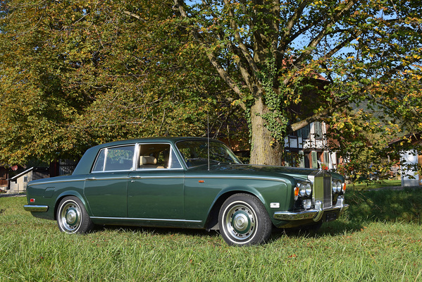 Rolls-Royce Silver Shadow (1975) - angeboten an der Versteigerung der Oldtimer Galerie in Toffen am 28. November 2015