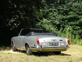 Rolls-Royce Silver Shadow Drophead Coupé (1970) - geradezu zierliches Heck Rolls-Royce Silver Shadow Drophead Coupé (1970) - geradezu zierliches Heck