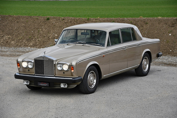 Bild: Rolls-Royce Silver Shadow II (1980) - als Lot 133 an der Versteigerung der Oldtimer Galerie Toffen am 15. Oktober 2022