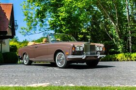 Rolls-Royce Silver Shadow Mulliner Park Ward Cabriolet (1971) - angeboten als Lot 176 an der Artcurial Monaco Versteigerung am 19. Juli 2021