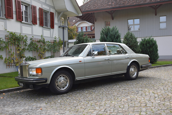 Rolls-Royce Silver Spirit (1984) - angeboten an der Versteigerung der Oldtimer Galerie in Toffen am 29. November 2014