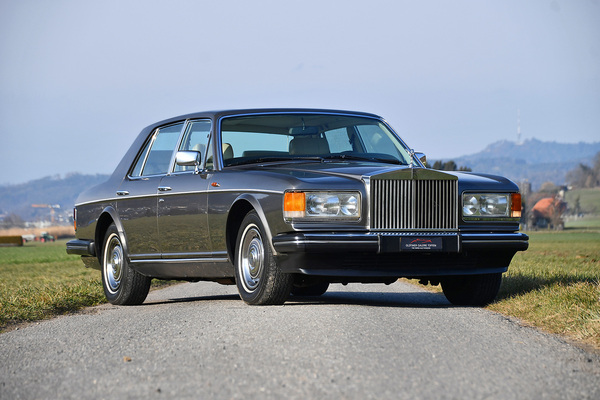Bild: Rolls-Royce Silver Spirit (1986) - als Lot 150 angeboten an der Frühlingsversteigerung der Oldtimer Galerie Toffen am 25. März 2023