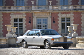 Rolls-Royce Silver Spur avec séparation (1983) - als Lot 78 angeboten an der Artcurial Sur les Champs Versteigerung am 16. Oktober 2022