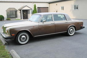 Rolls-Royce Silver Wraith II (1977) - als Lot 315 an der Bonhams Simeone Foundation Automotive Museum Versteigerung am 7. Oktober 2019 (1977)