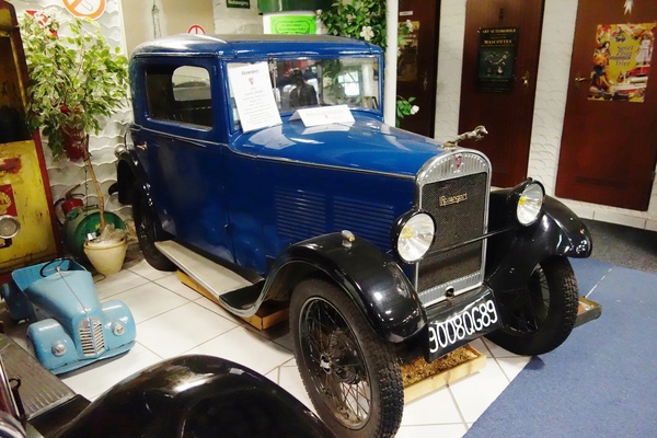Rosengart LR 4 Coupé Spider Grand Luxe (1931) im Rosengart-Museum in Bedburg-Rath