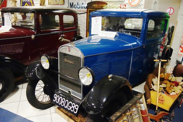 Rosengart LR 4 Coupé Spider Grand Luxe (1931) im Rosengart-Museum in Bedburg-Rath