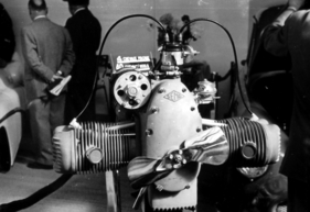 Rosengart Sagaie (1954) - Blick auf den Motor, ausgestellt auf einem Autosalon